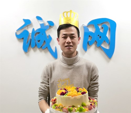 公司員工生日會(huì)，開開心心漲一歲